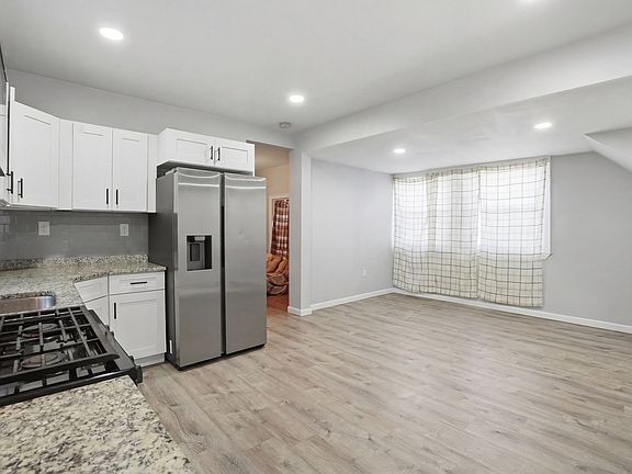 2nd image of 28 Warnock St