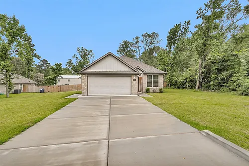 11158 Lake Dr Photo 1