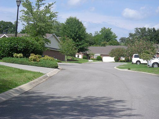 4th image of 744 Sterchi Park Way