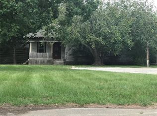 1124 Atchison St, Sealy, TX 77474