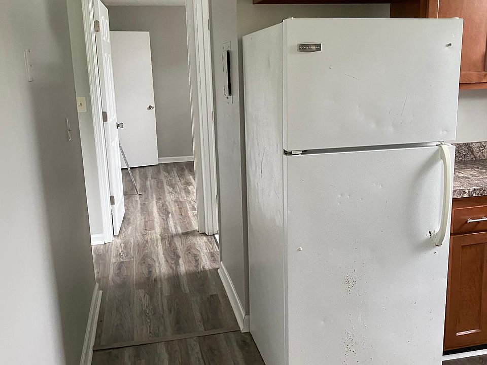 1st image of 3714 Noblitt Dr #1