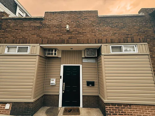 441 Sharon Ave #A Photo 1