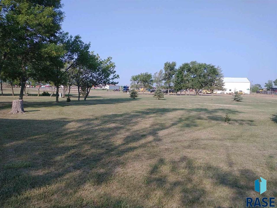 2nd image of Beebe Ave