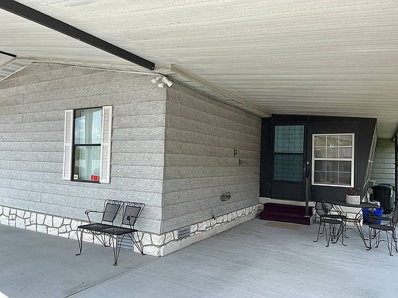 3rd image of 8845 Harland Dr