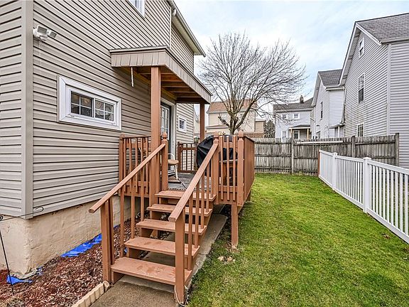 3rd image of 243 S Washington Ave