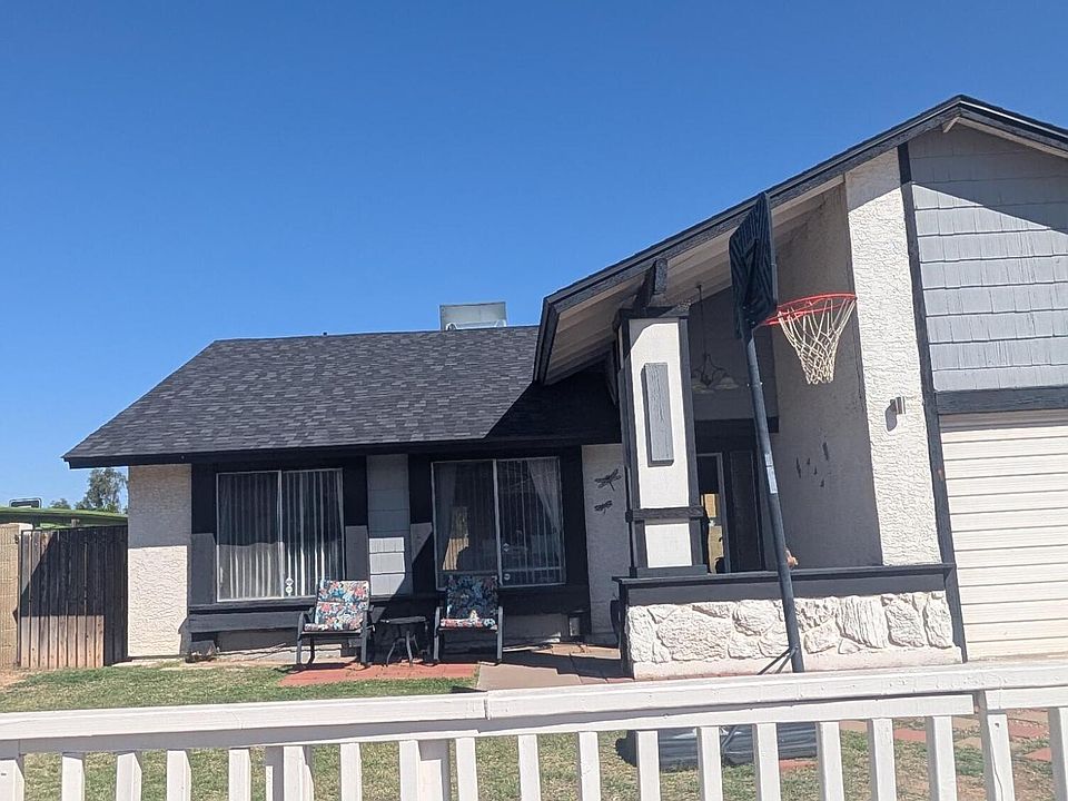 2nd image of 1626 E VINEYARD Road