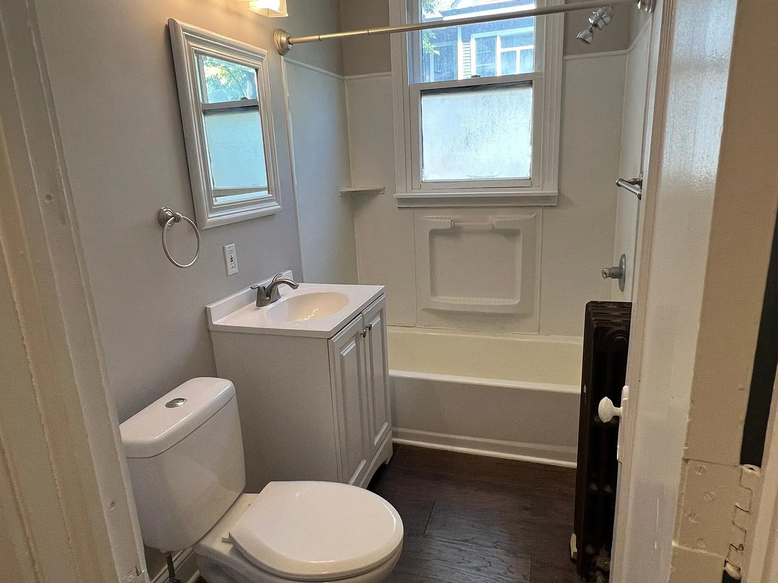 892 Woodruff Place Middle Dr — Photo 3