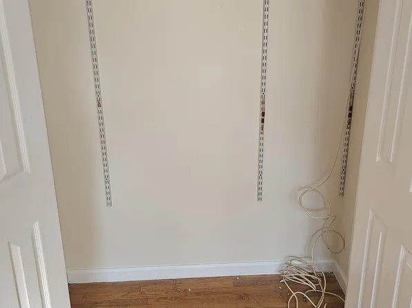 993 Orlando Ave, West Hempstead, NY 11552