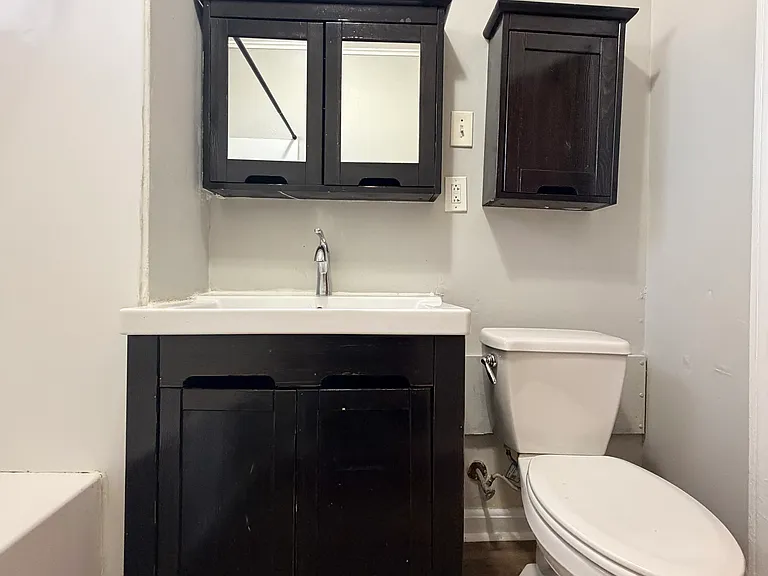 1226 Whalley Ave #B — Photo 11