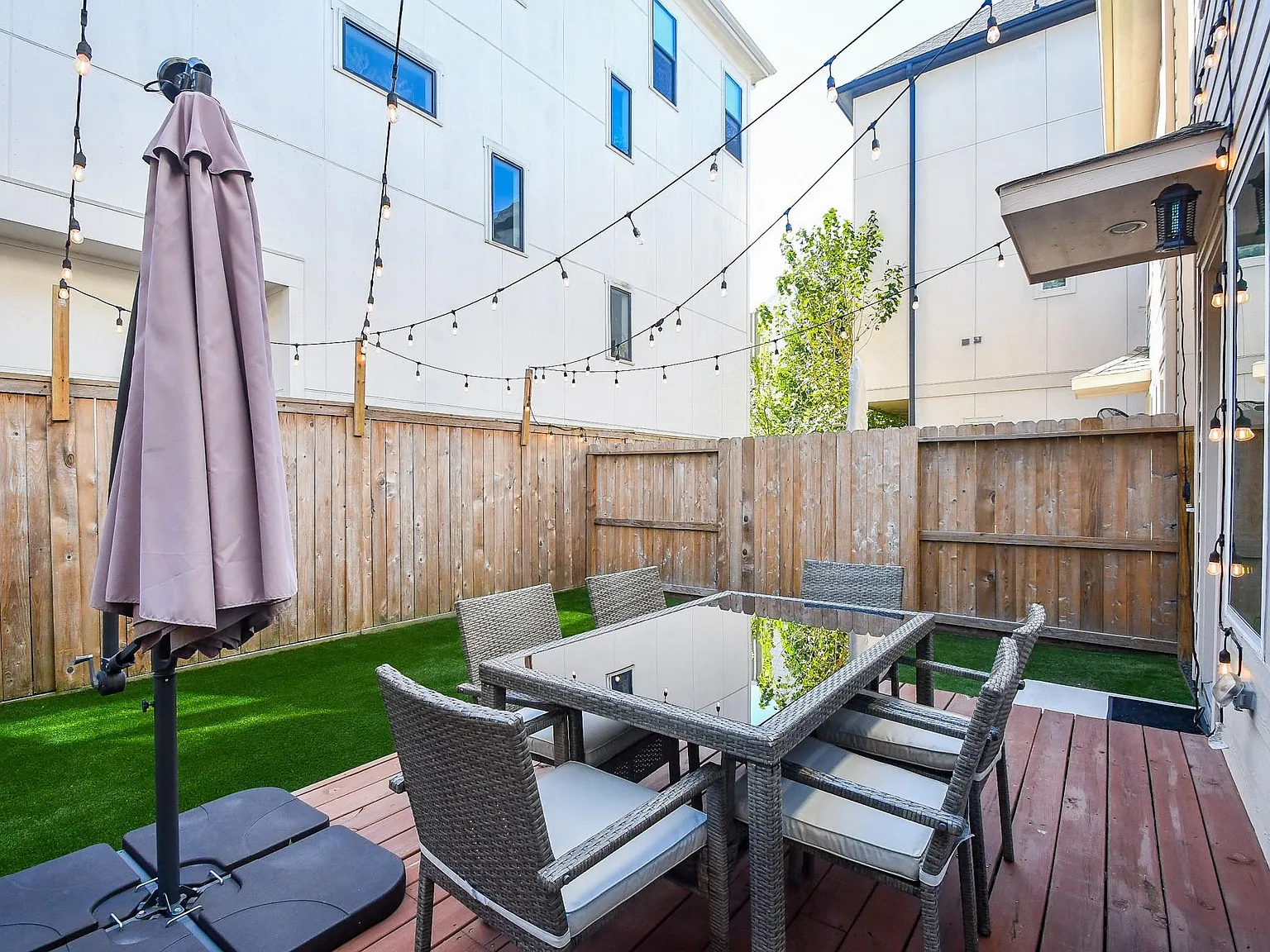 3 bed, 2.5 bath, 2397 sqft, $3,600 — Photo 4