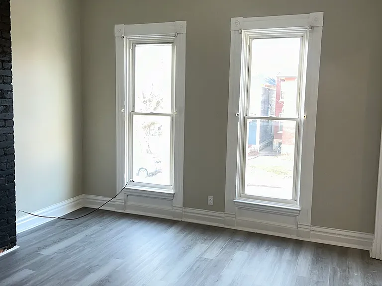 1700 Rosewood Ave #2 — Photo 4