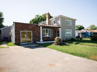 15 Arbor Ter, Tiverton, RI 02878