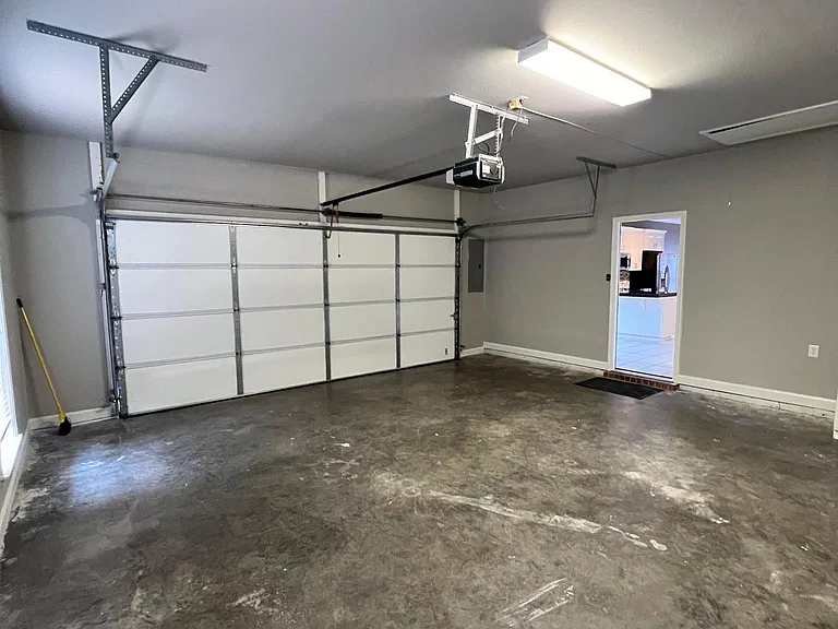 440 Wedgewood Point — Photo 33