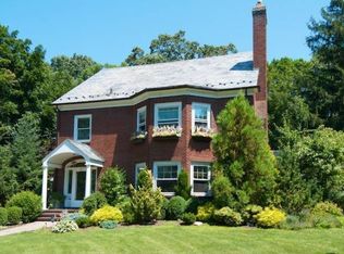 89 Woodland Ave, Ridgewood, NJ 07450