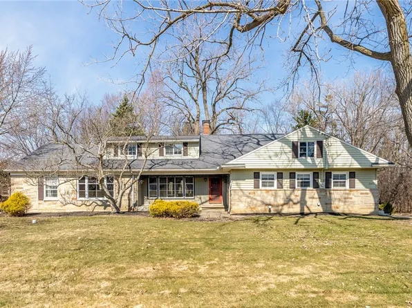 26451 Fairmount Blvd, Beachwood, OH 44122