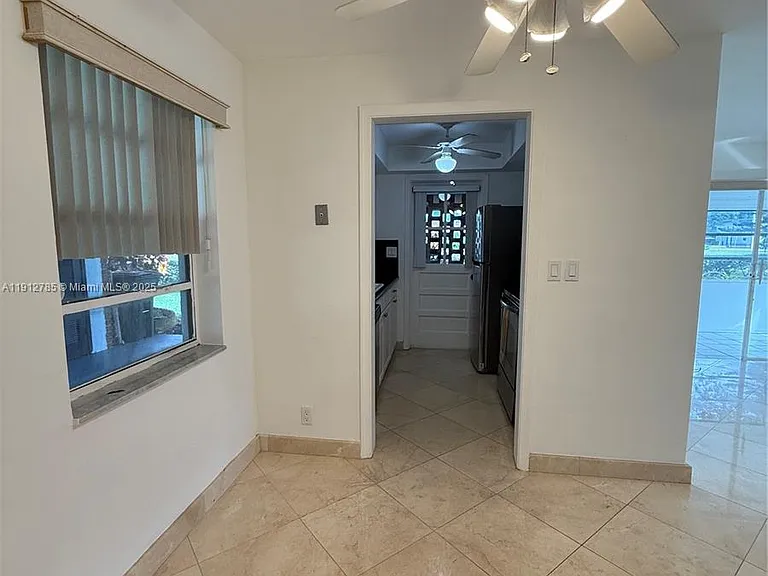 300 NW 42nd St #0 — Photo 9