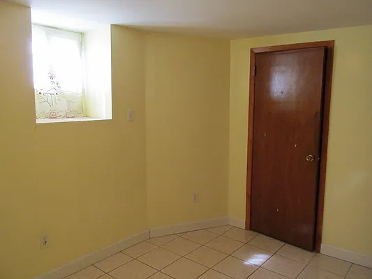 Rented by Windsor Homes Realty Corp | media 1