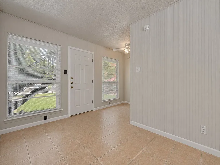 4712 Depew Ave — Photo 10