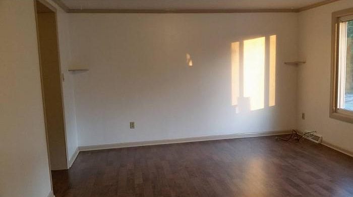 1st image of 2456 Meadow Brook Trl