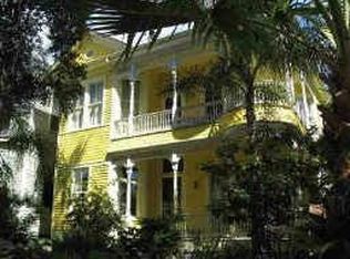 1710 Post Office St, Galveston, TX 77550