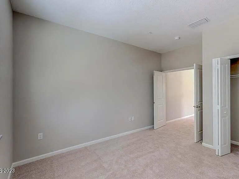 3930 Playa Del Sol Dr — Photo 12