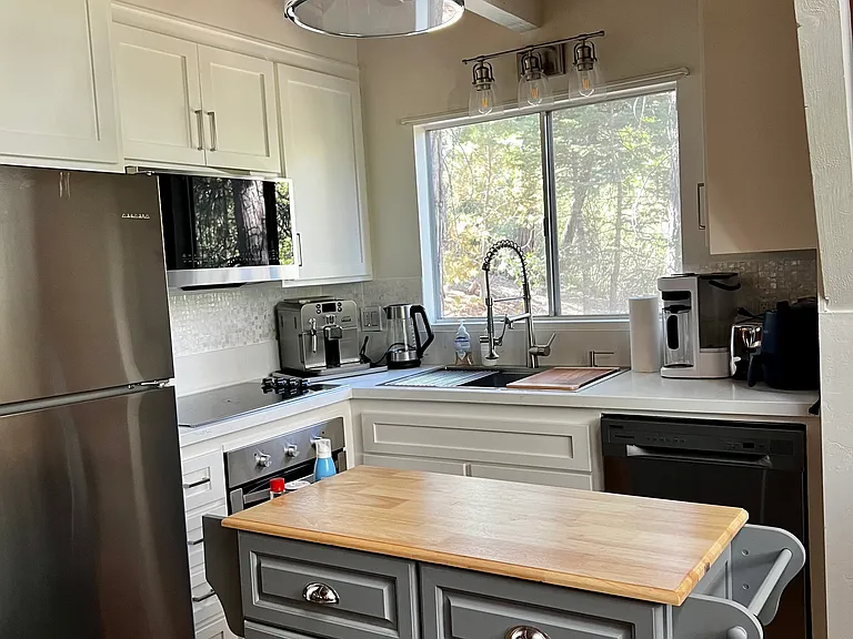 193 S John Muir Rd — Photo 5