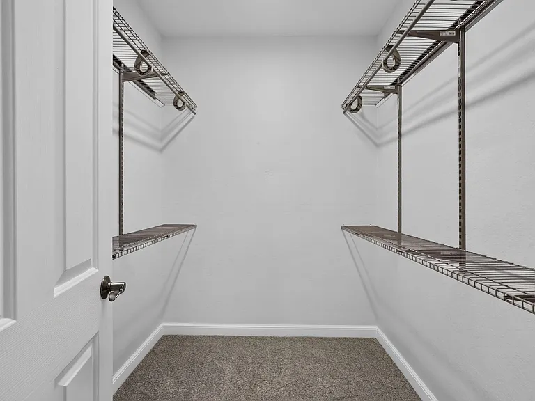 430 Amador Ln #4 — Photo 32