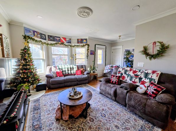 3022 N Frederick Ave