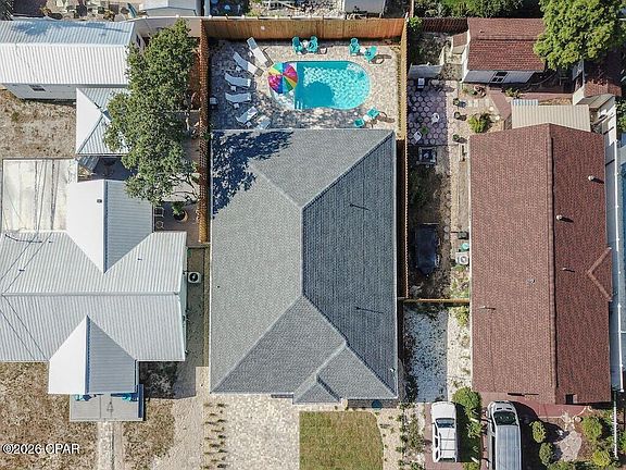 4th image of 21418 Caribbean Ln