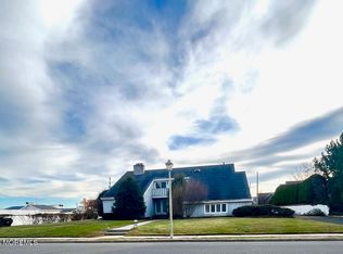 16 Corlies Ave, Allenhurst, NJ 07711