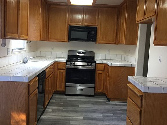 2nd image of 1279 Caballero St