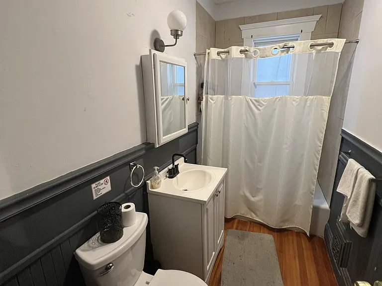 195 Hancock St #3 — Photo 10