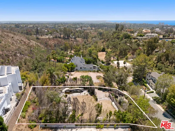 1324 Marinette Rd, Pacific Palisades, CA 90272