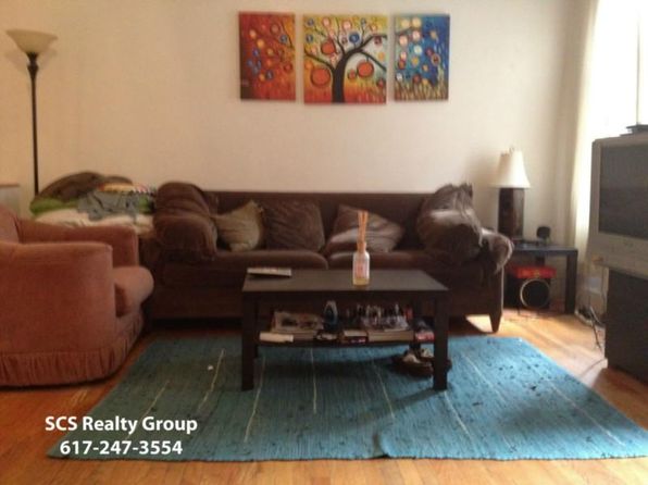 20 Symphony Rd APT 2