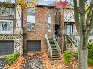 900 Valley Rd APT G3, Clifton, NJ 07013