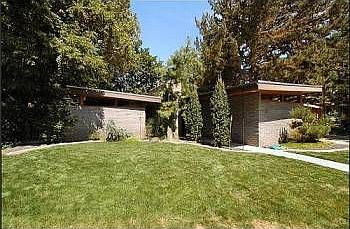 3rd image of 3512 Wood Acres Dr