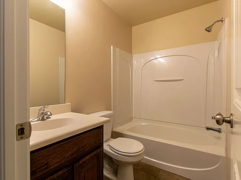 15316 Nightshade Dr — Photo 22