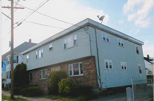 1st image of 143 Clifford St