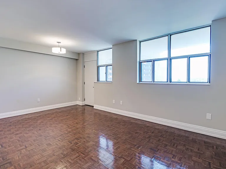 10 Macey Ave — Photo 30