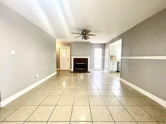 4th image of 1223 La Mesa Ave