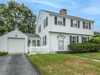 15 Westwood Rd, Lincoln, RI, 02865