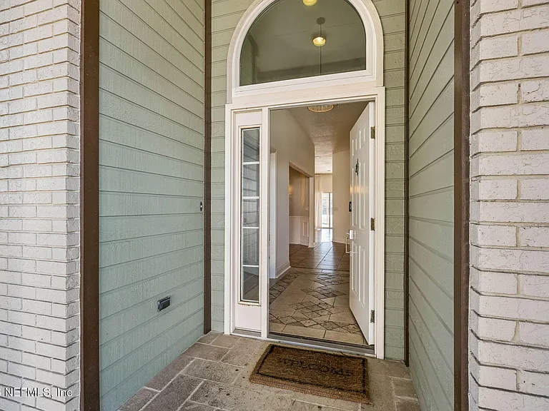 3447 Heron Dr N — Photo 4