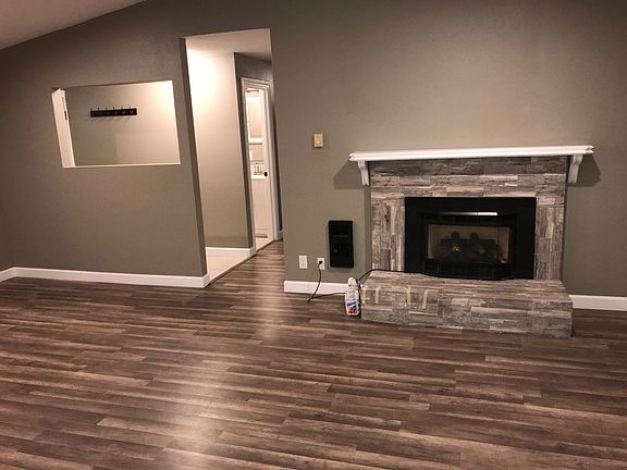 5th image of 9713 NE 70th St