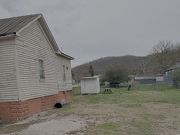 Right side view and parking