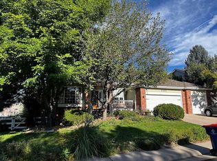 2431 W Peakview Ct, Littleton, CO 80120