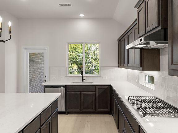 04_ Preston Floor Plan - Representative Photo