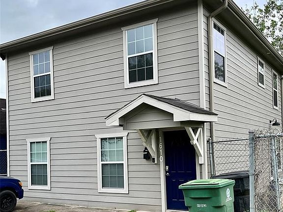 2nd image of 1610 Sunnyland St #A