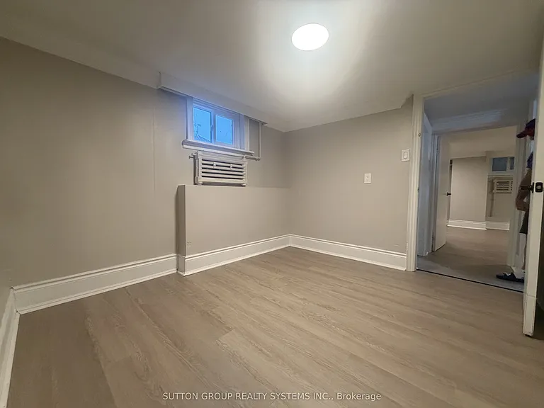 3 Tyrone Ave #LOWER LEVEL — Photo 9