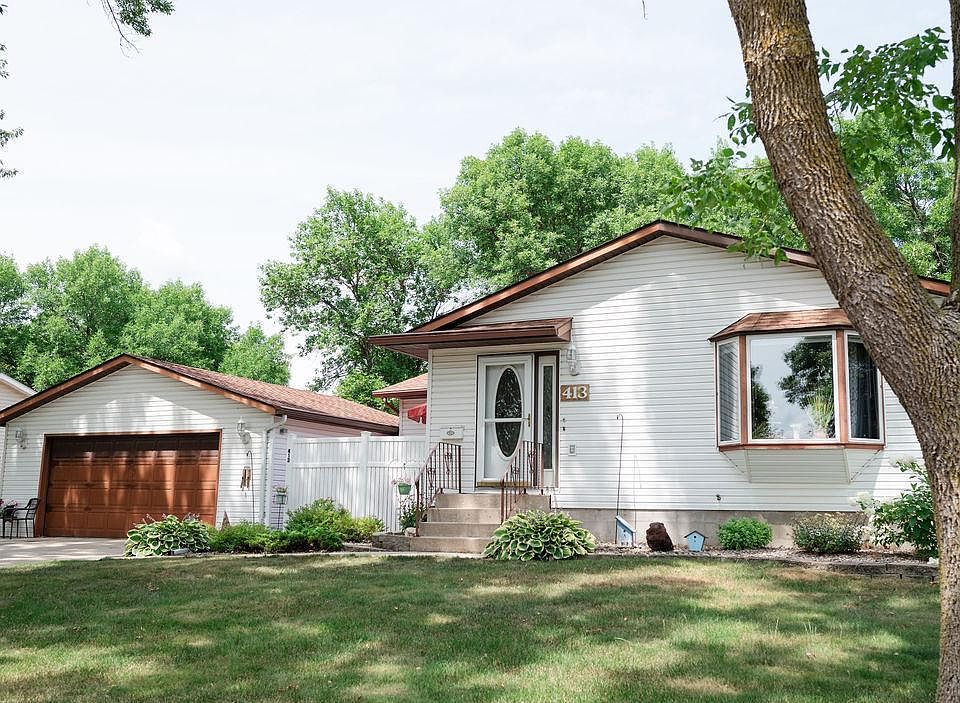 413 16th Ave NE, Waseca, MN 56093 MLS 6417653 Zillow
