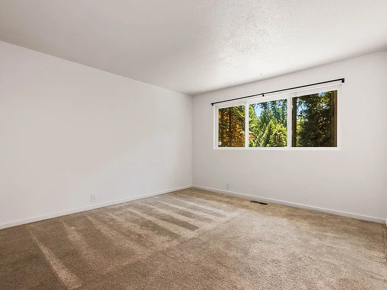 18104 NE 197th Pl — Photo 20